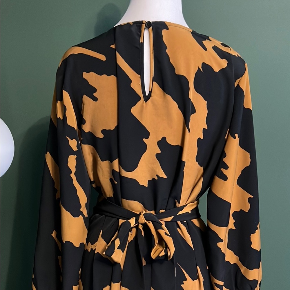 Who What Wear - Black and Tan Long Sleeve Maxi Dress - Sz M - Picture 4 of 7